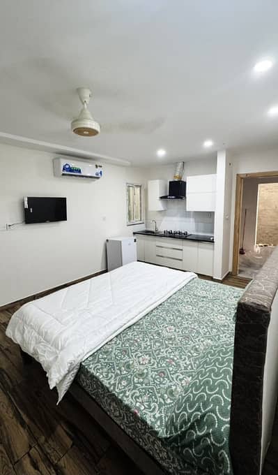 LUXURIOUS FURNISHED STUDIO AVAILABLE ON RENT IN FAISAL TOWN