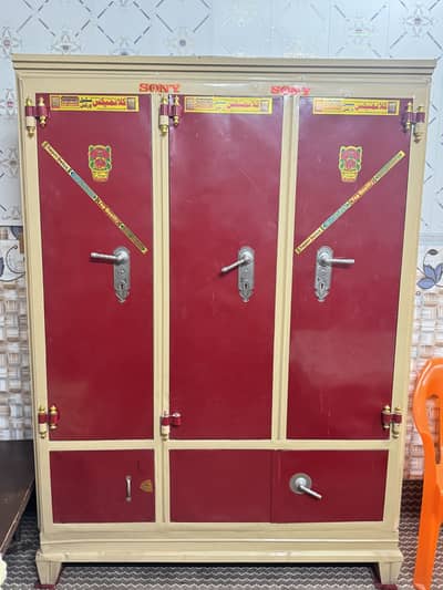 Steel Almirah/ Heavy Duty/ Full Size /3 Doors