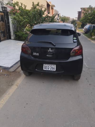 Mitsubishi Mirage 2012