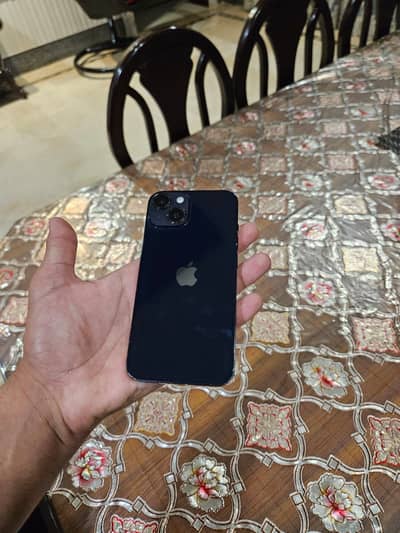 Apple iPhone 14