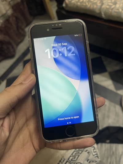 Apple iPhone SE 2020