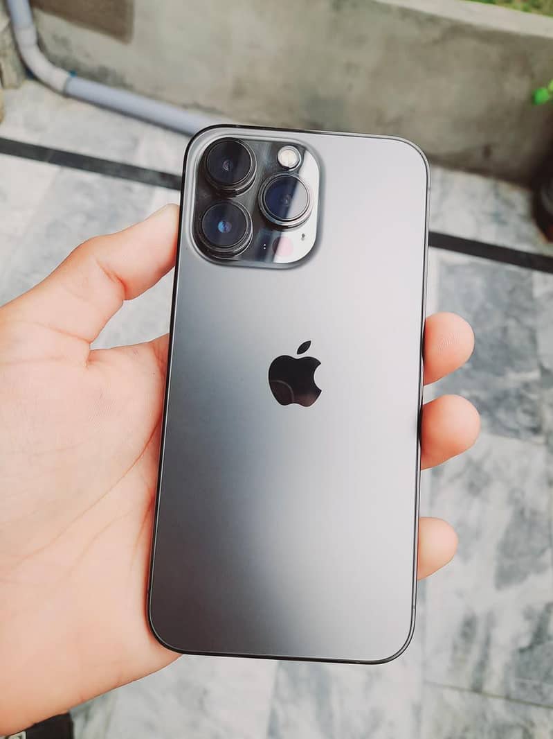 Apple iPhone 13 Pro 5