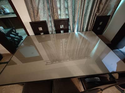 Dining table with 6 chairs.