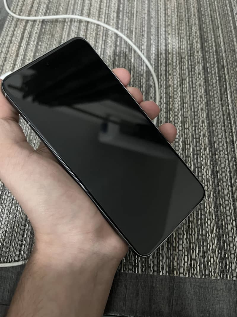 Google pixel 8 1
