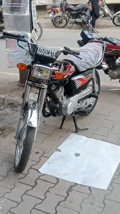 Brand new Honda 125 lush