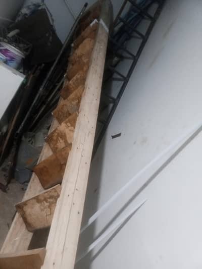 Wood ladder