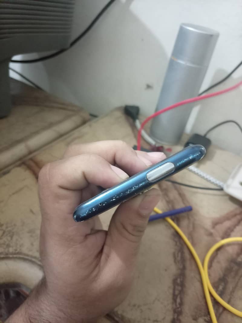 One Plus 7 Pro 8/128 7