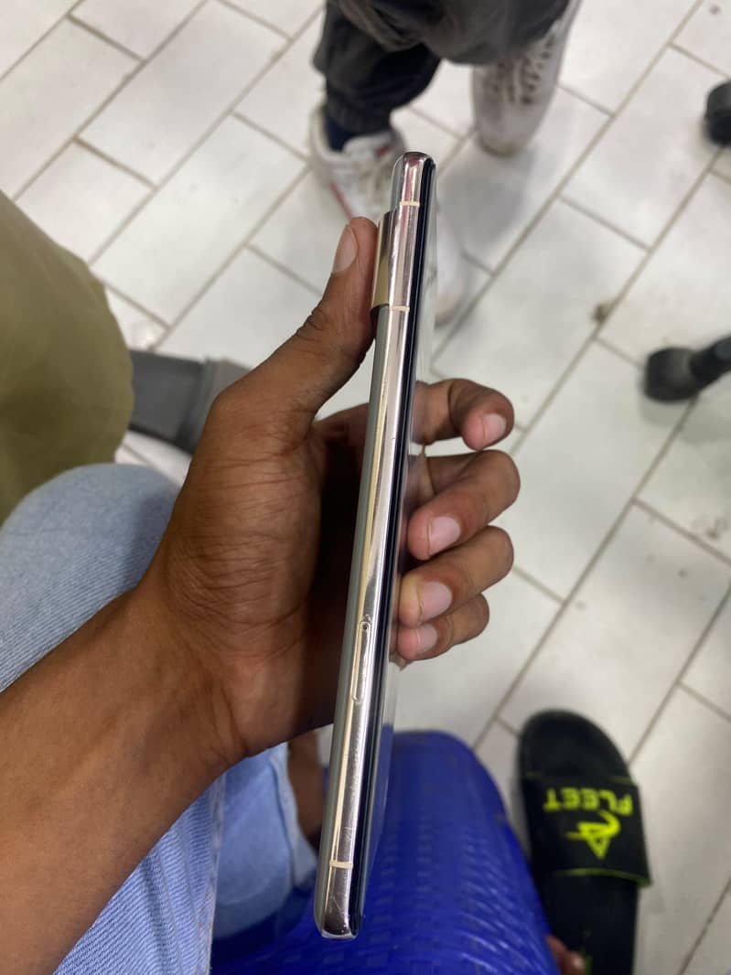 Google Pixel 7 Pro 4