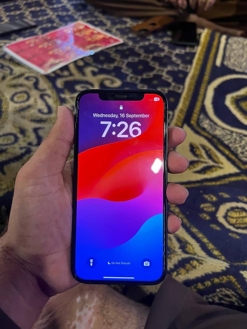 Apple iPhone 12 1