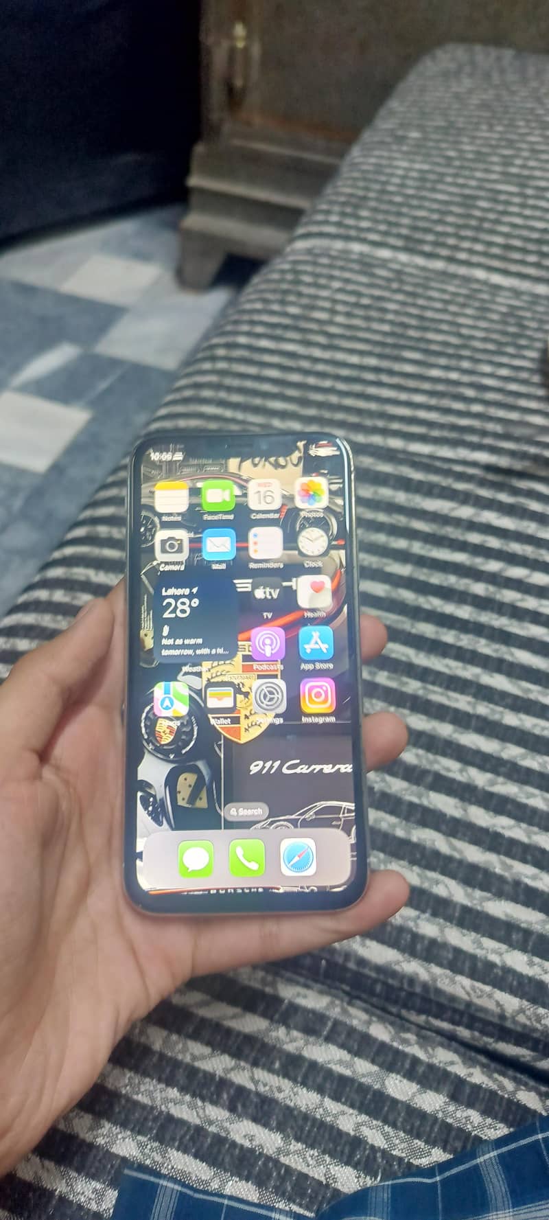 Apple iPhone X 1