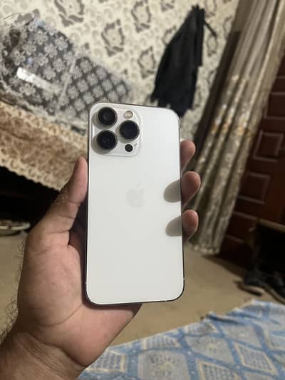 Iphone 13 pro jv white color waterpack gurnted