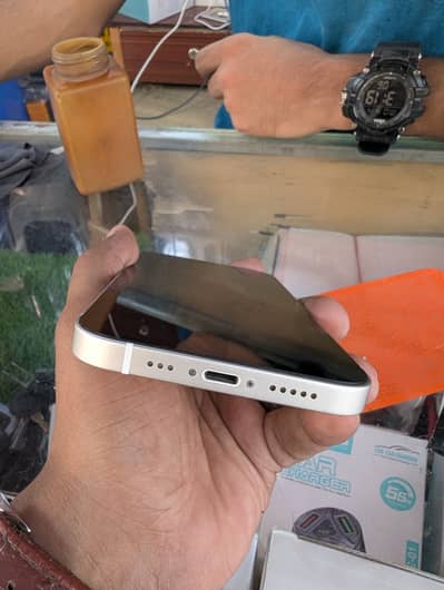 Apple iPhone 12 JV 64GB
