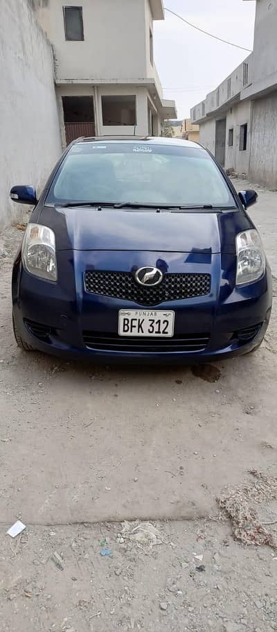 Toyota Vitz 2005