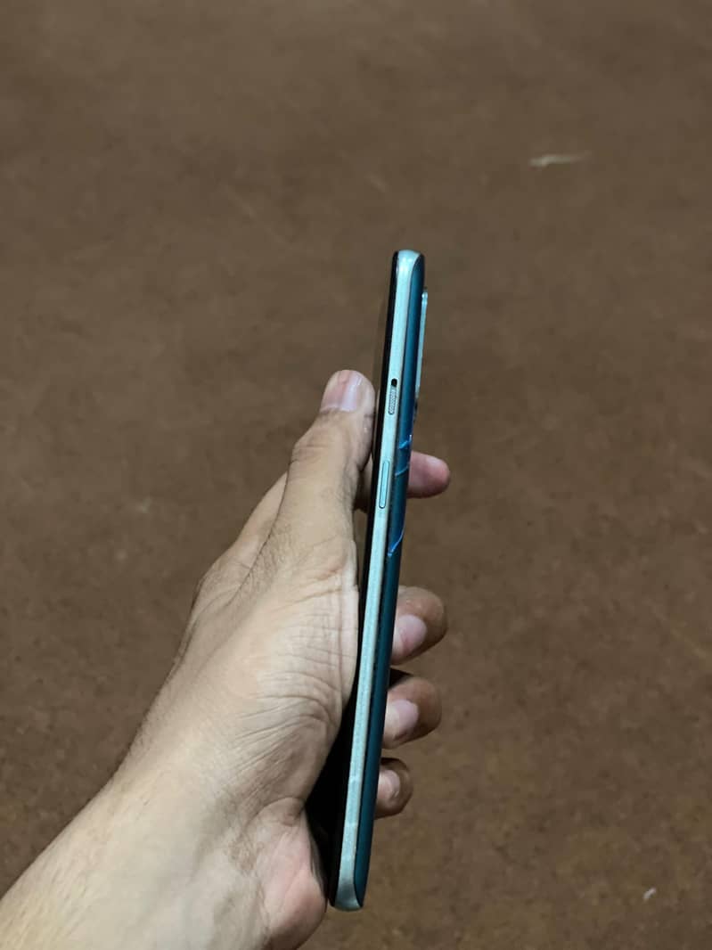 One Plus 8T 5