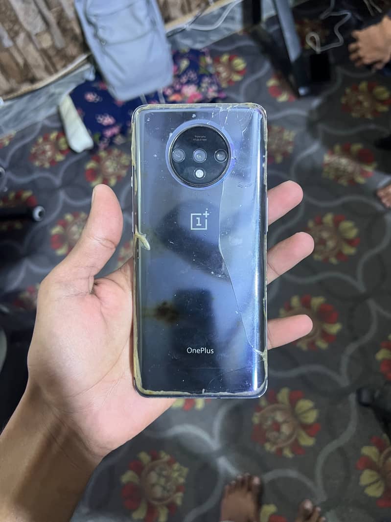 One Plus 7T 1