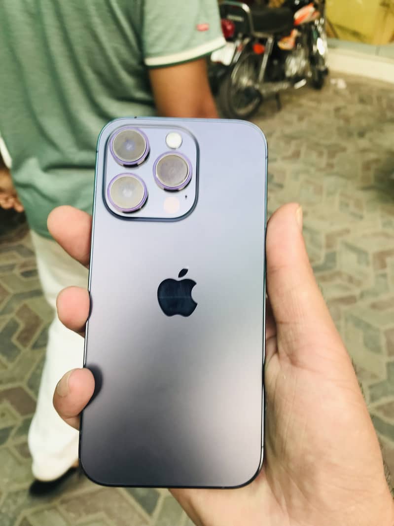 Apple iPhone 14 Pro 6