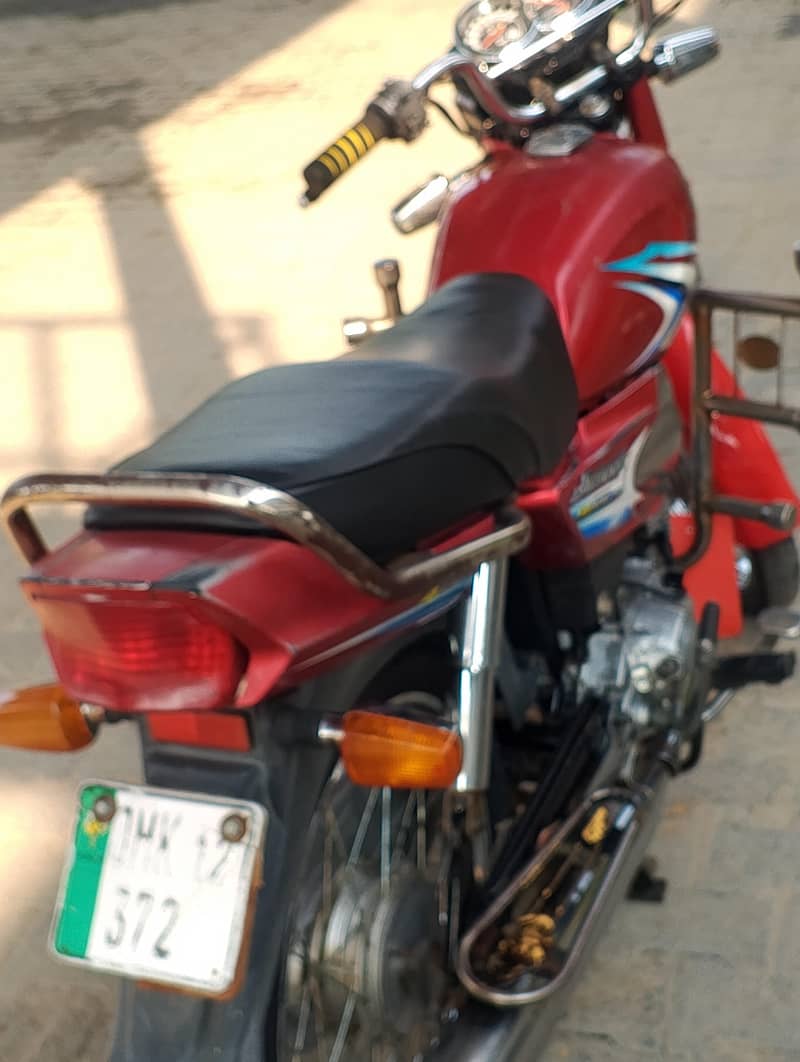 Yamaha junoon 2012 3
