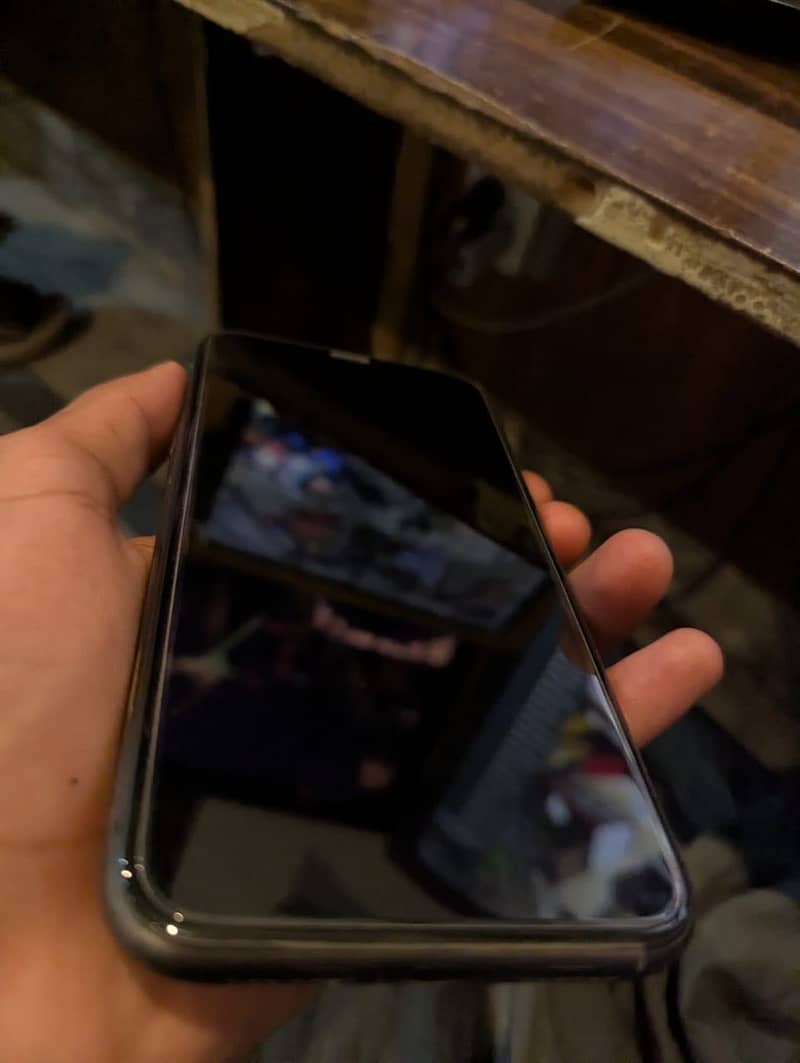 Apple iPhone 11 2