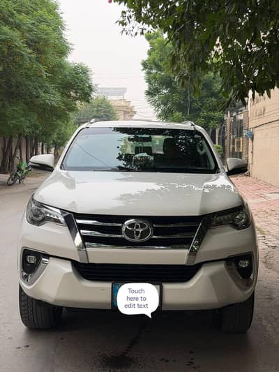 Toyota fortuner  v 2.7 petrol