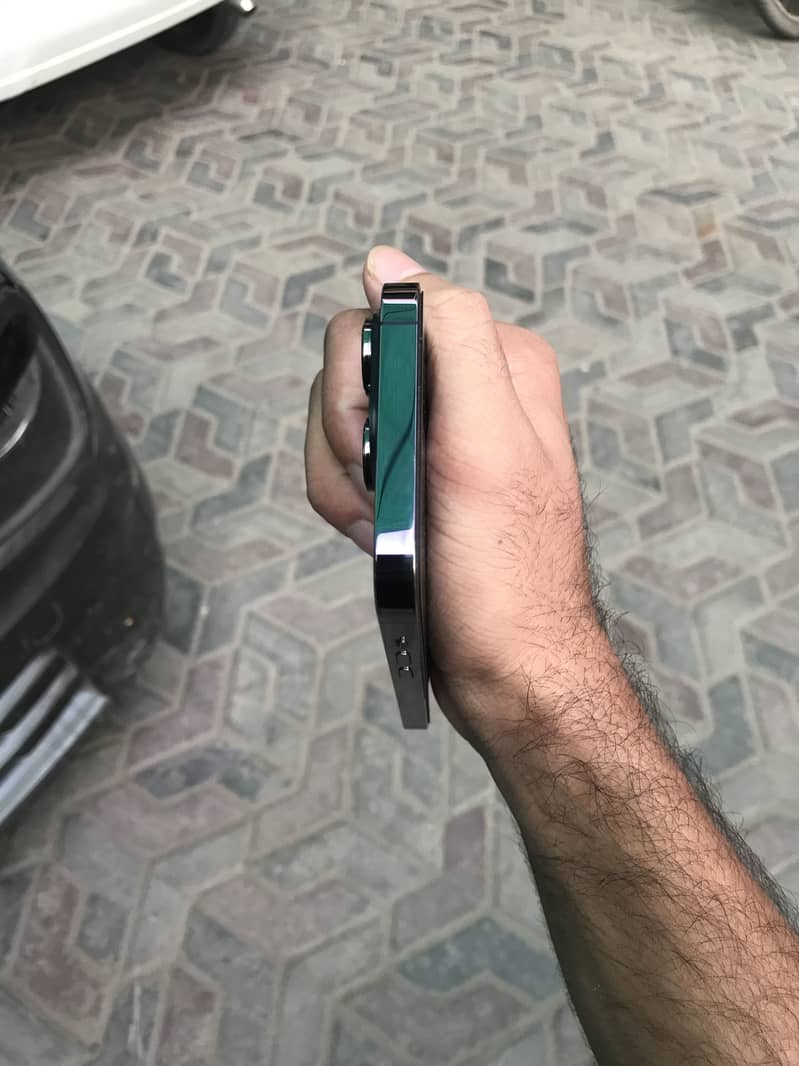 Apple iPhone 14 Pro 5