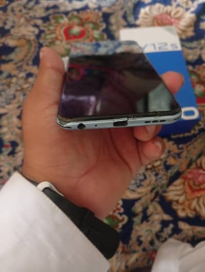 Vivo Y12s