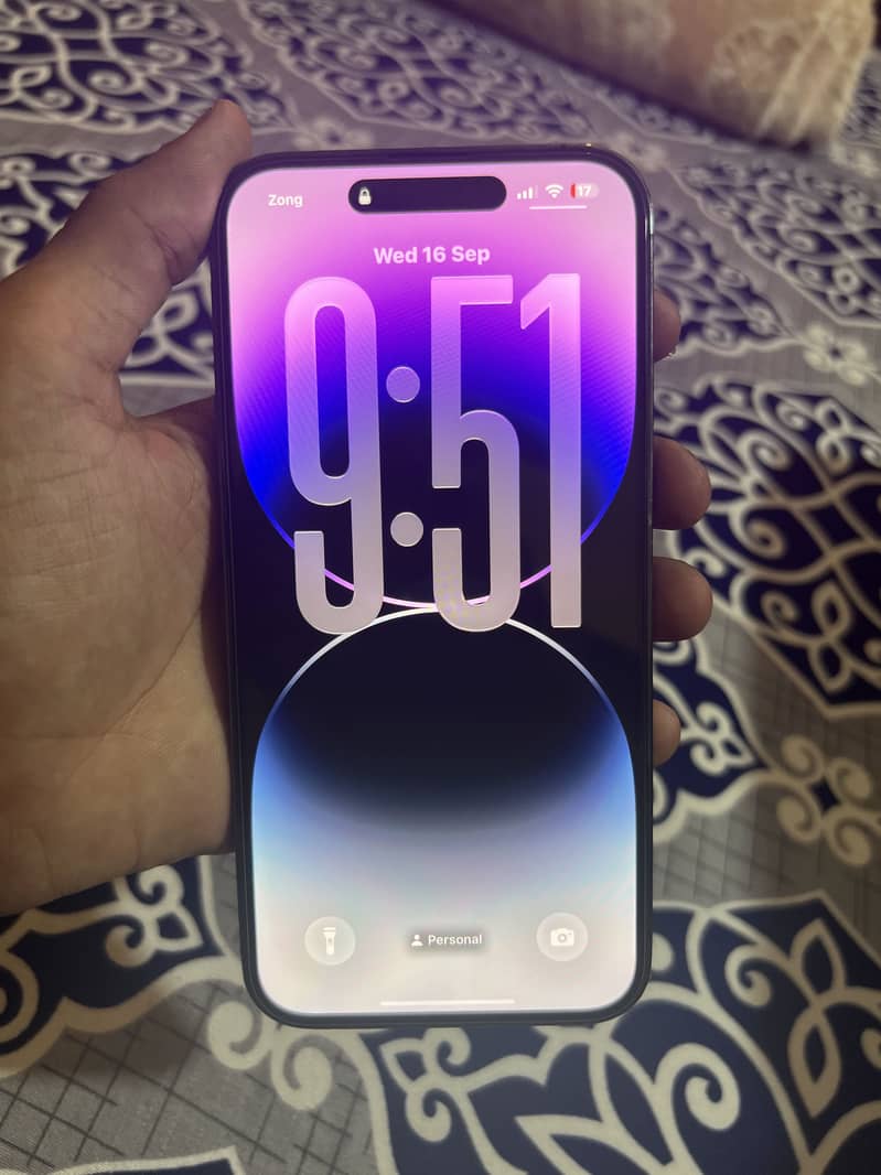 Apple iPhone 14 Pro Max 0