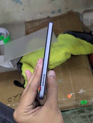 Samsung Tab A7Lite 4