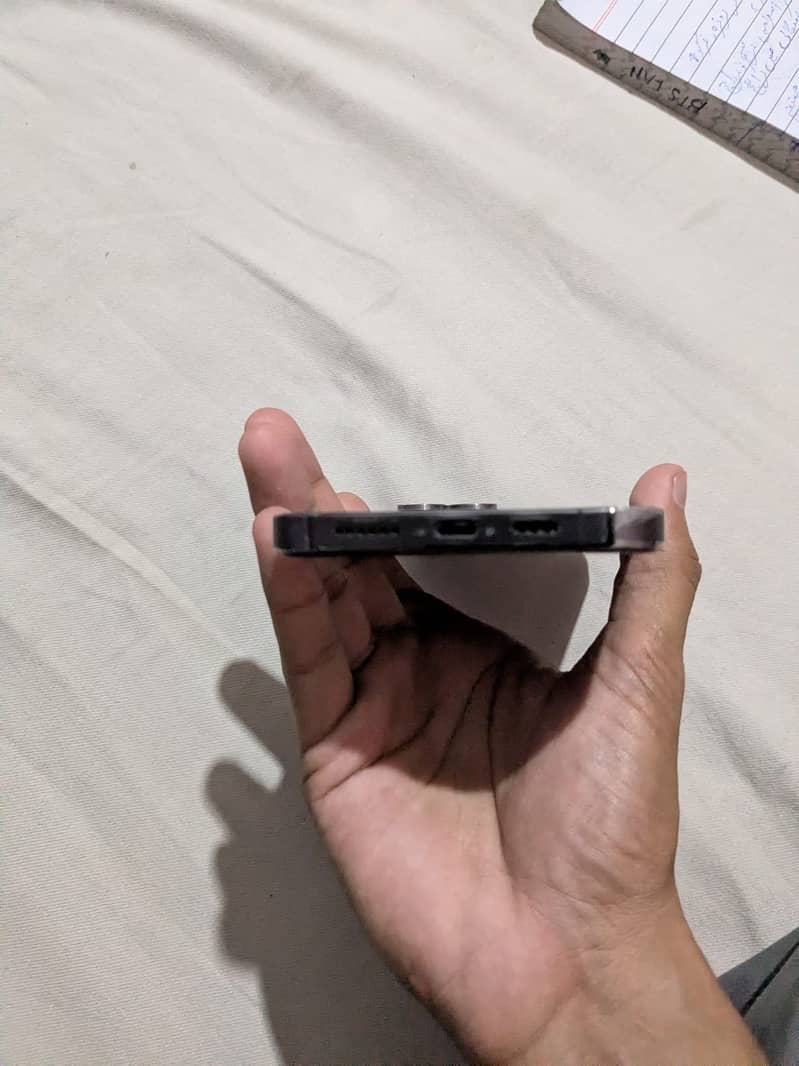 Apple iPhone 13 Pro Max 3