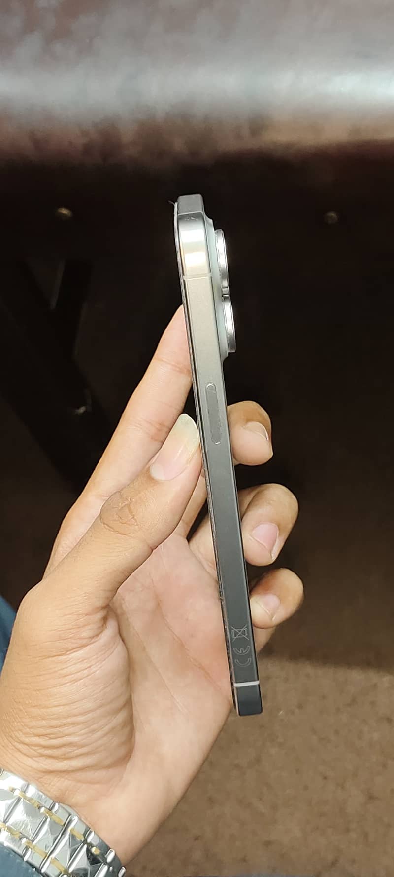 Apple iPhone 15 Pro Max 2