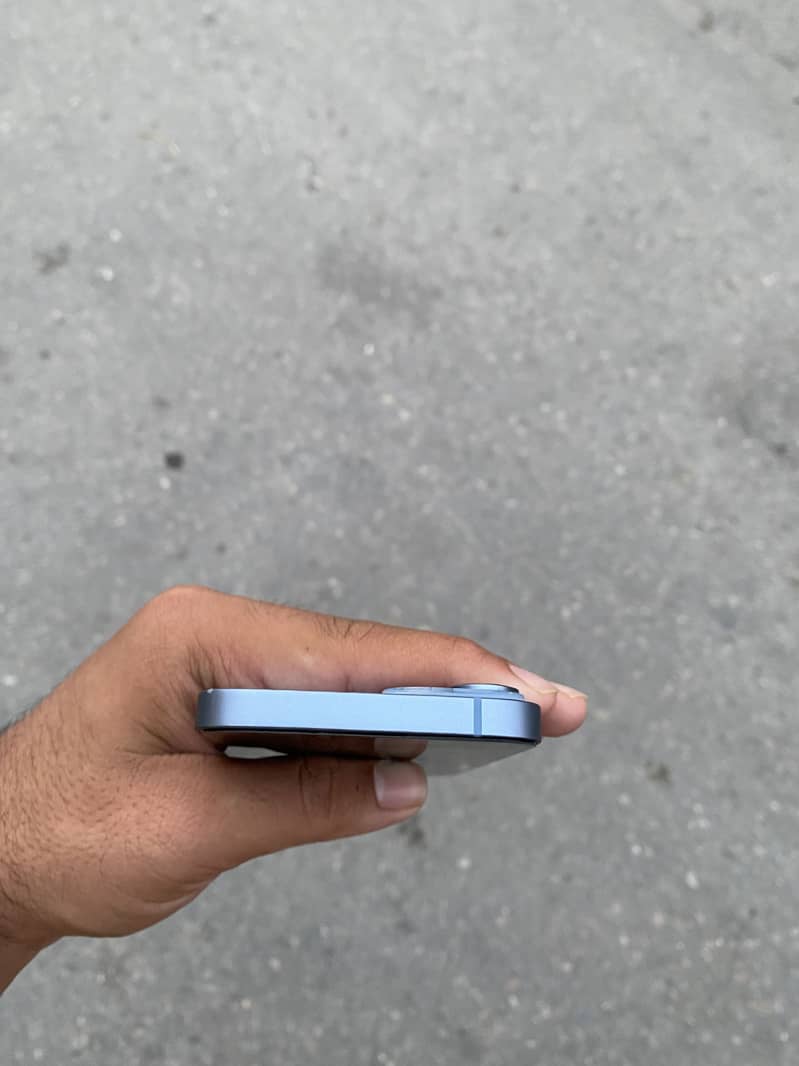 Apple iPhone 14 1