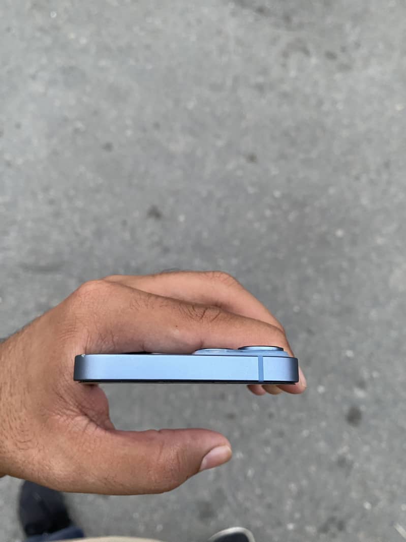 Apple iPhone 14 6