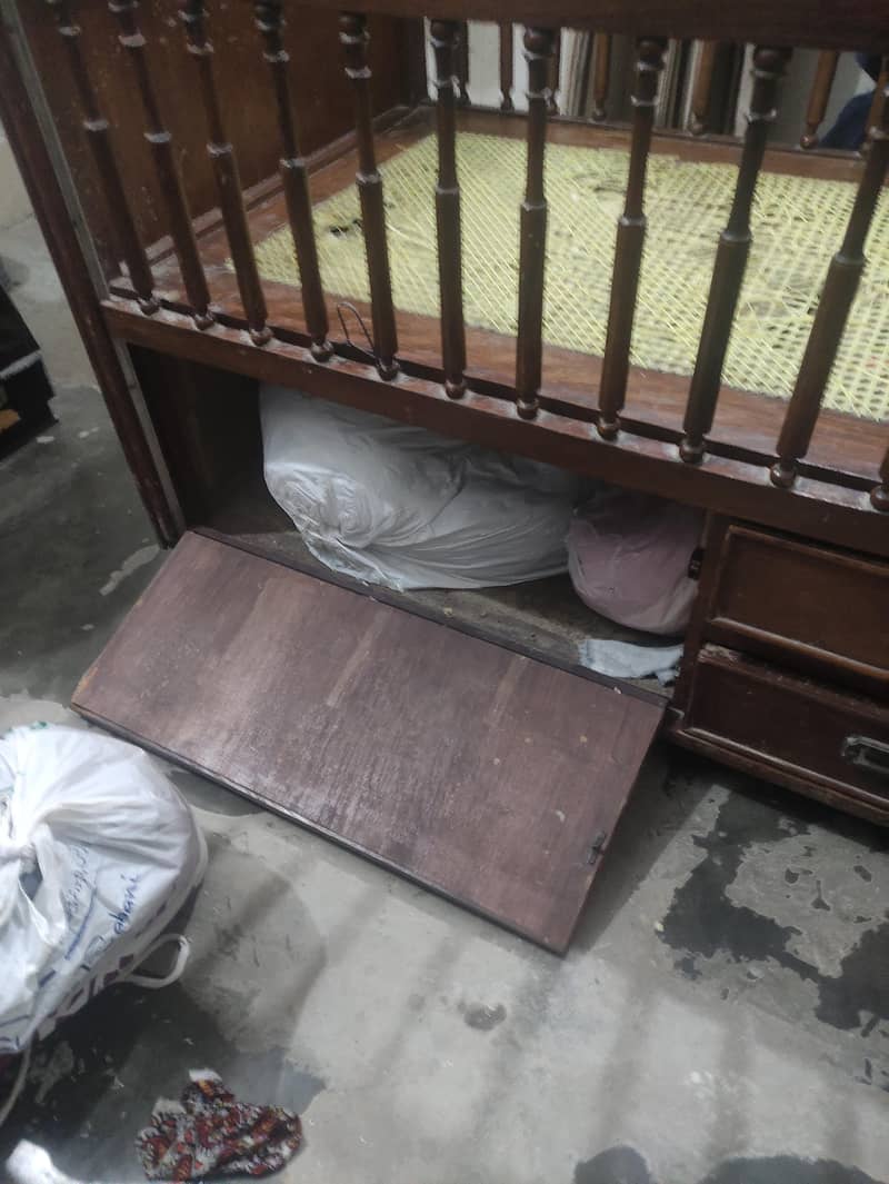 baby cot 2