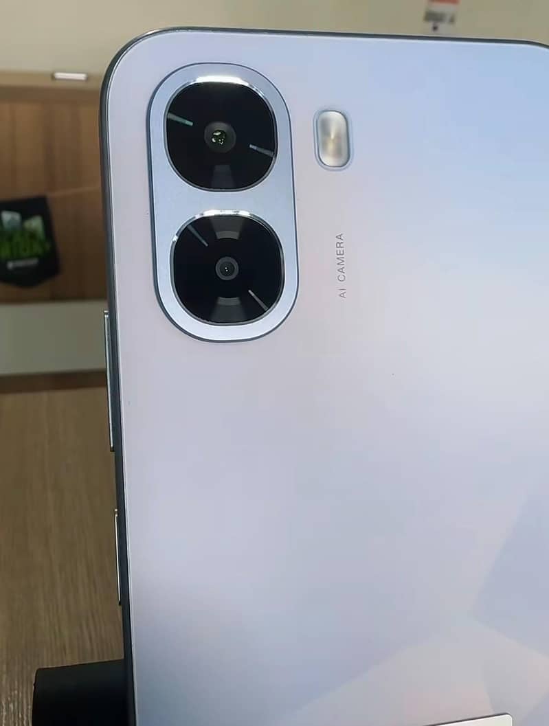 OPPO A6k 1