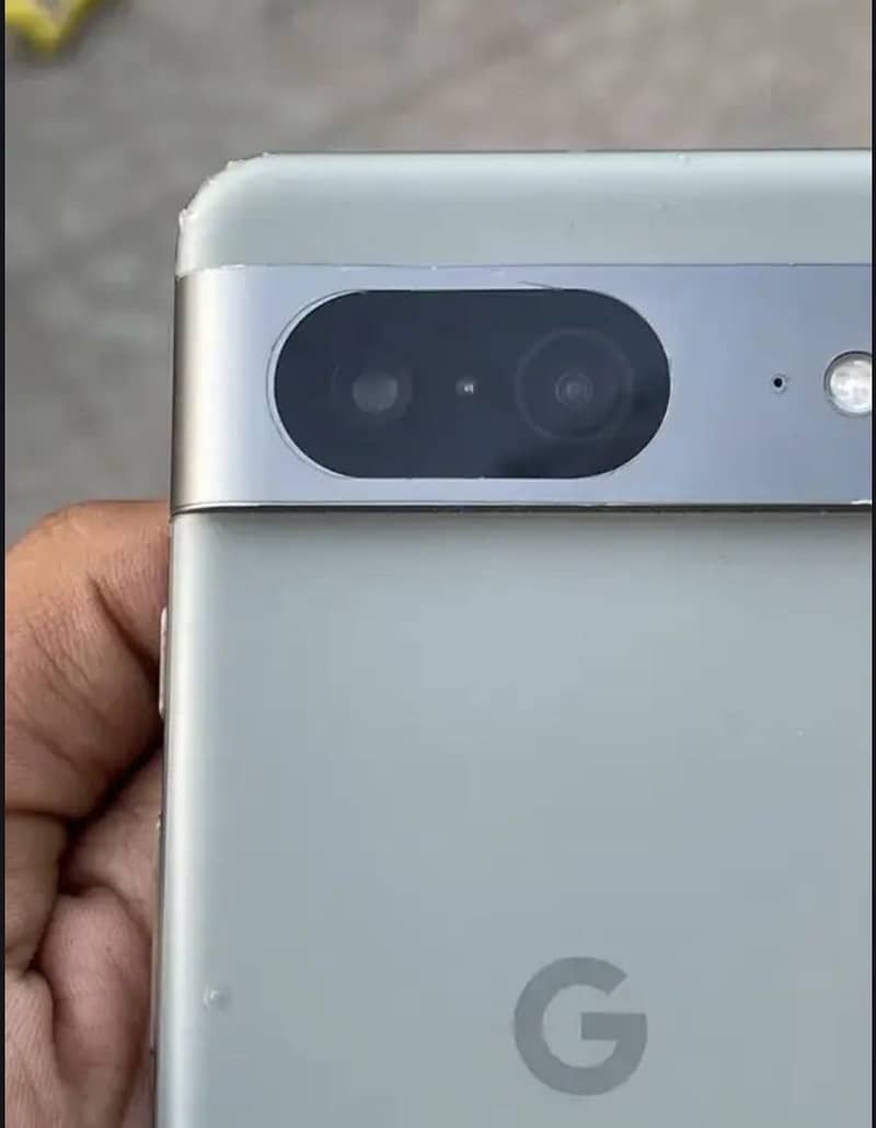 Google Pixel 8 1
