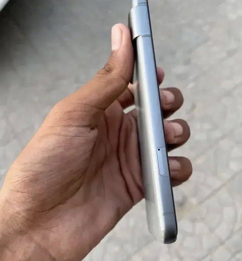 Google Pixel 8 3