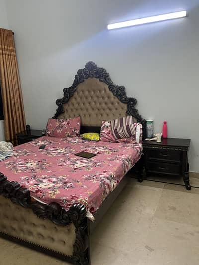 Pure sheesham bed dressing and cupboard