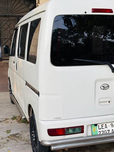 Daihatsu Hijet 2011