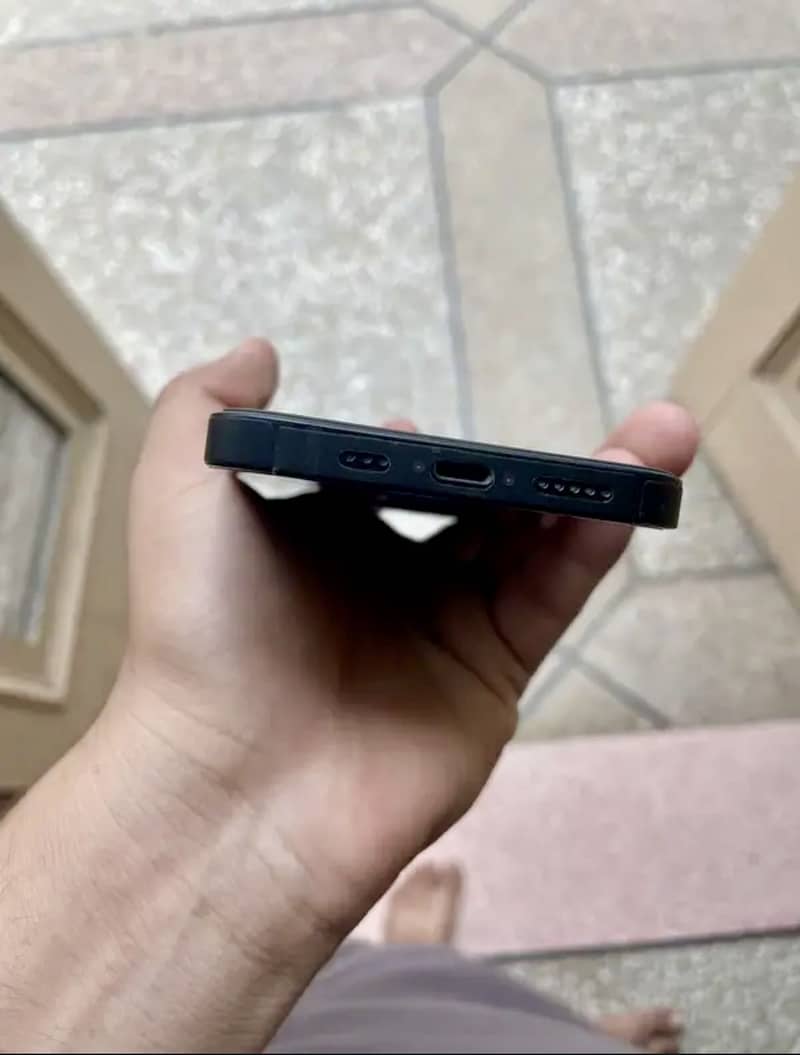 Apple iPhone 14 1
