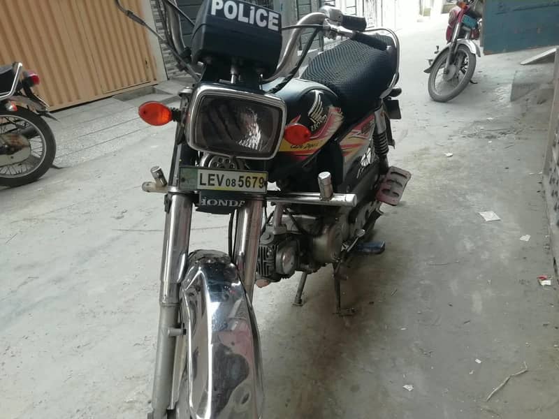 CD 70 2008 model 0