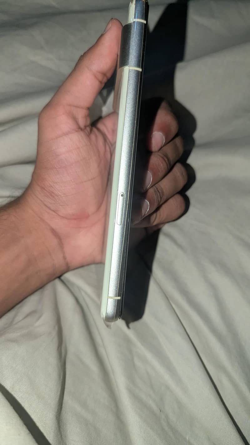 Google Pixel 7 2