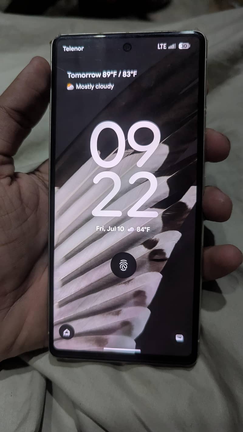 Google Pixel 7 4