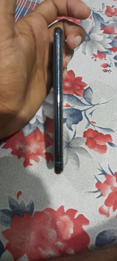 Apple iPhone 11 Pro factory unlock 64gb