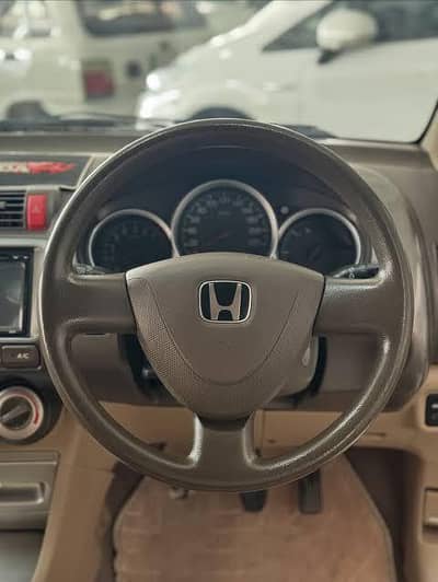 Honda City 2007 doctor used