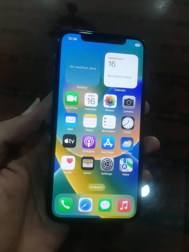 Apple iPhone X 3