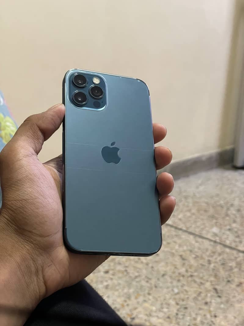Apple iPhone 12 Pro 1