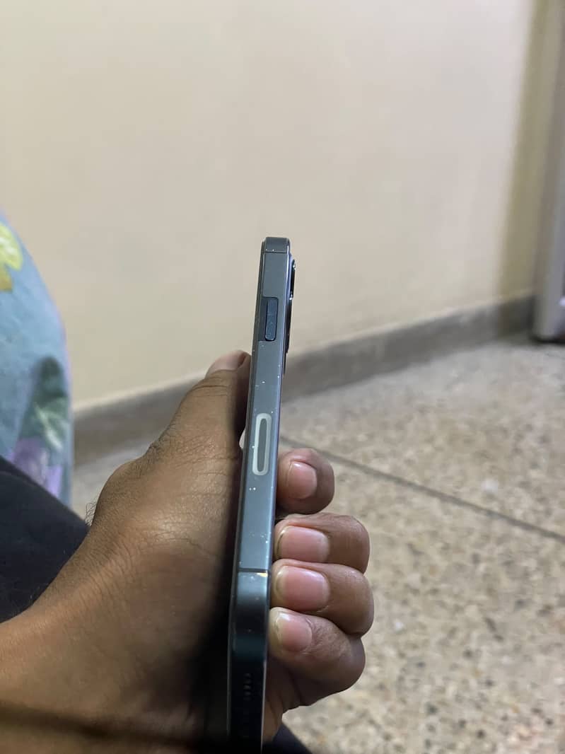 Apple iPhone 12 Pro 5