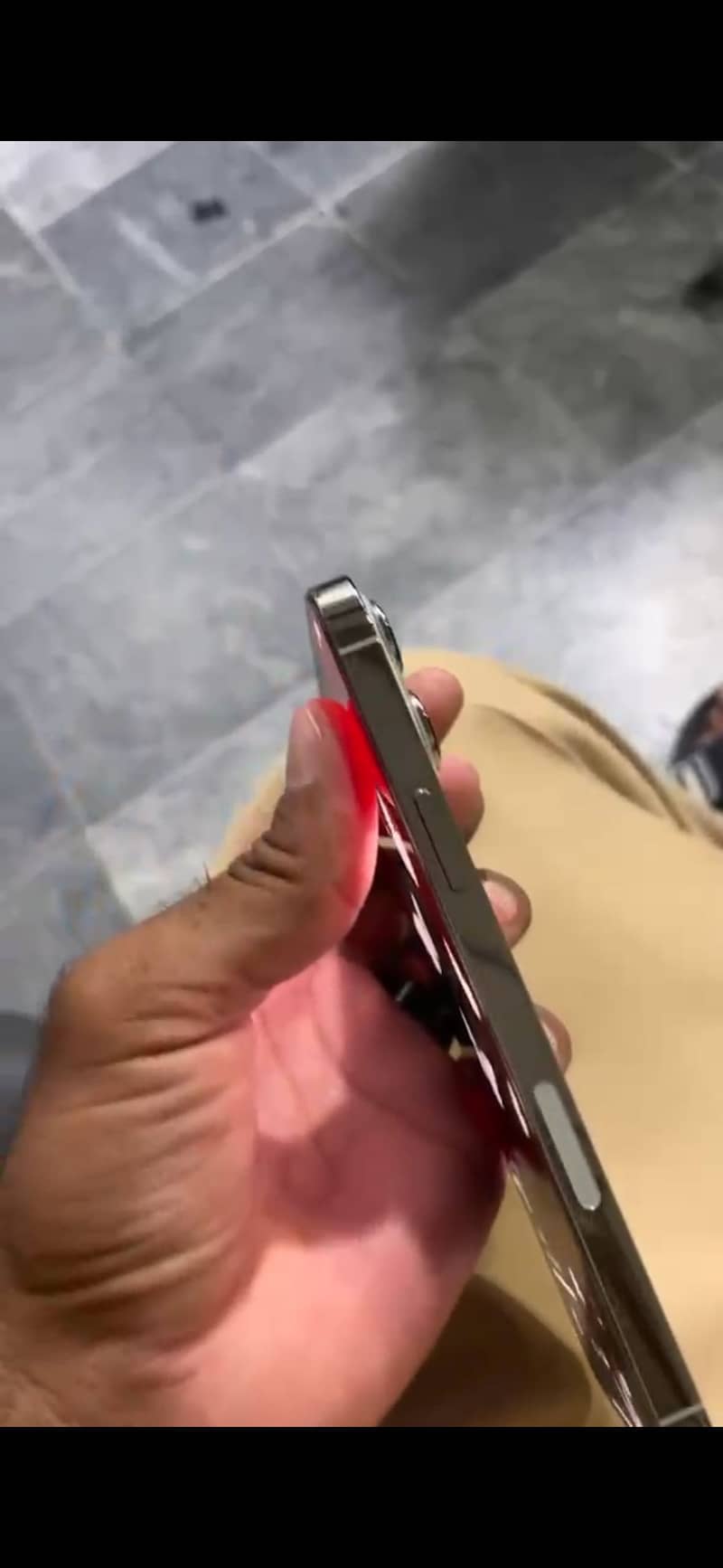 Apple iPhone 13 Pro Max 2