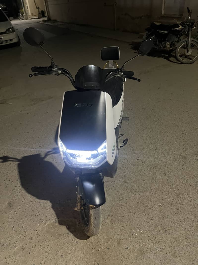 Revoo A10 3