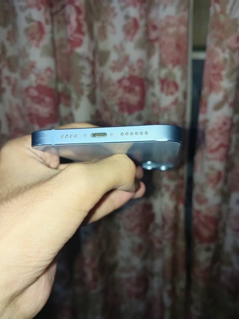 Apple iPhone 14 plus 4