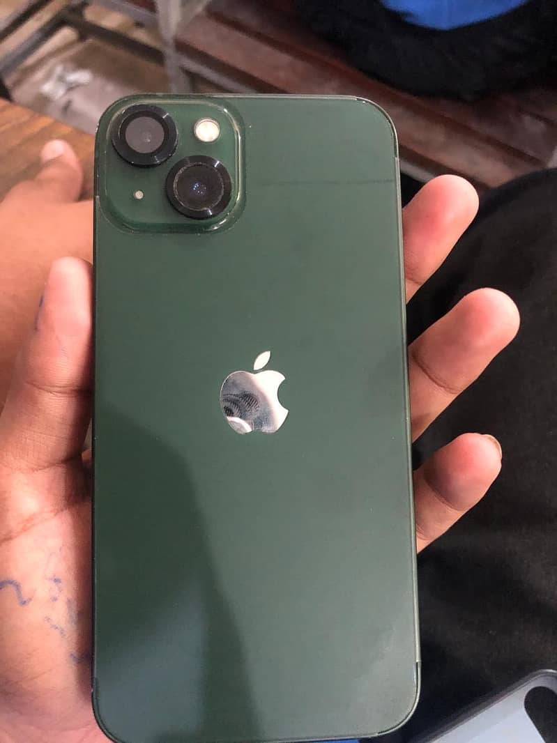 Apple iPhone 13 2